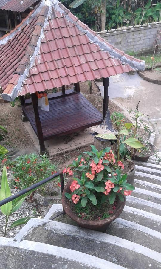 Отель Madu Sentana House Убуд Экстерьер фото